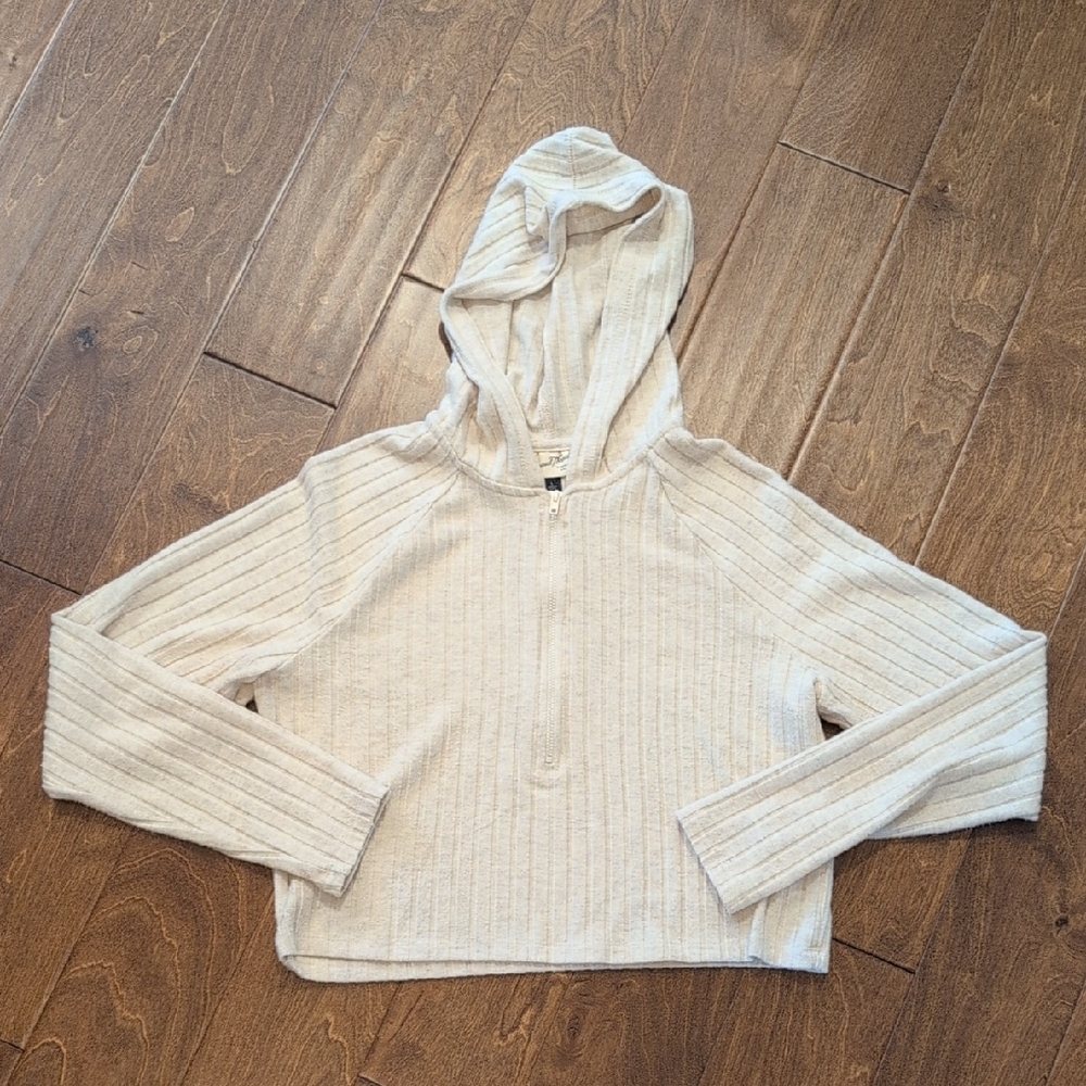 Universal Thread Cream Hooded Sweater